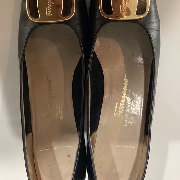 Vintage Salvatore Ferragamo Size 8 AAA Black - Picture 4 of 10